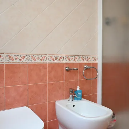 S348 - Sirolo, Delizioso Trilocale Con Corte Esterna *